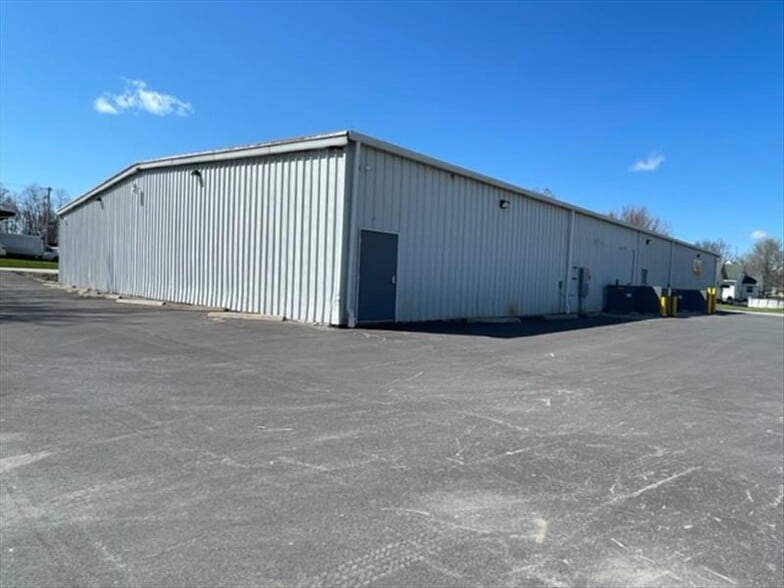 More Photos Of 204 W Bourke, Macon Warehouse For Sale