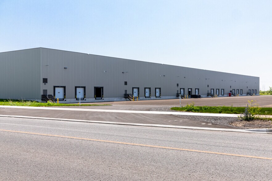 More Photos Of 1259 Centennial Dr, Kingston Distribution For Lease