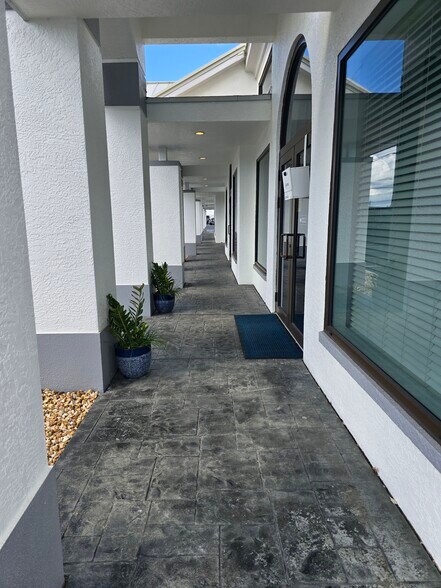 More Photos Of 3515 Del Prado Blvd S, Cape Coral Medical For Lease