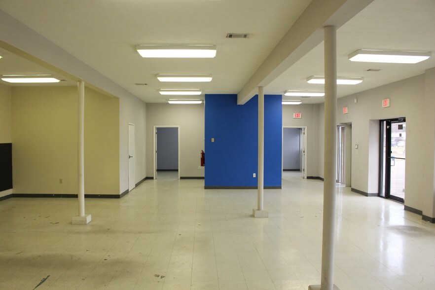 More Photos Of 2917 Riverwest Dr, Augusta Industrial For Lease