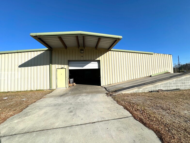 More Photos Of 130 S Fairview Rd, Rocky Mount Flex For Sale