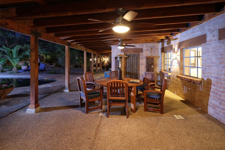 More Photos Of 13105 E Placita Las Avenas, Tucson Horse Stables For Sale