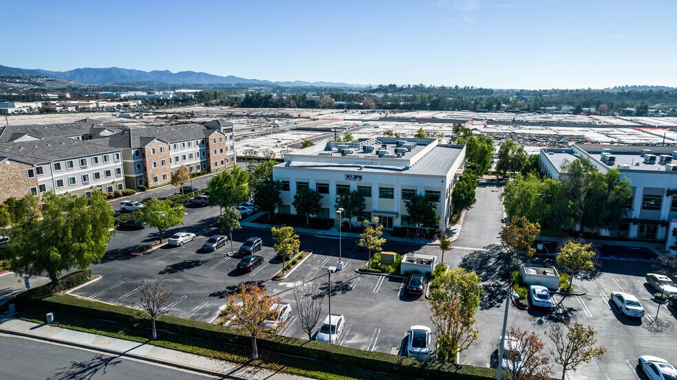 More Photos Of 6 Orchard Rd, Lake Forest Office For Sale