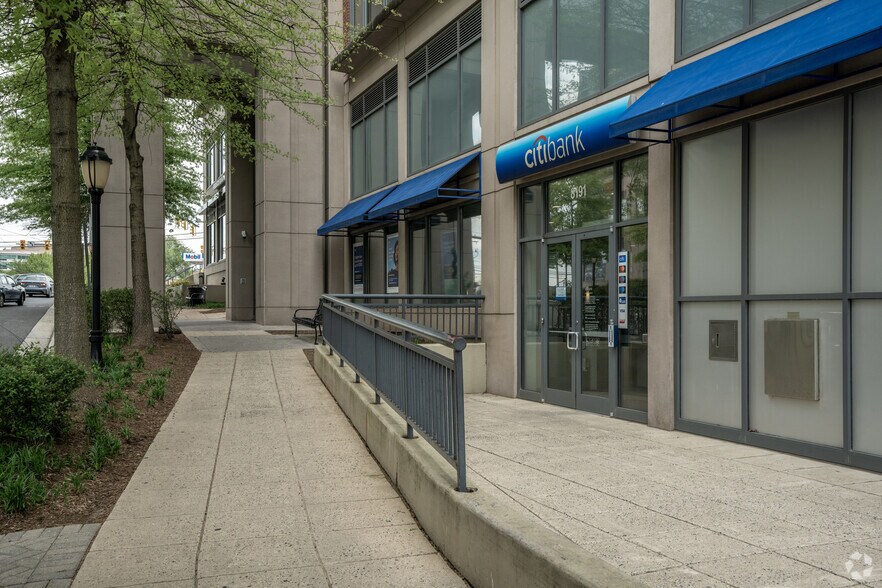More Photos Of 8191 Strawberry Ln, Falls Church Office For Lease