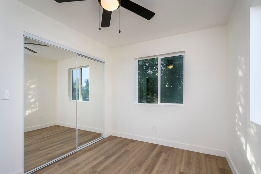 More Photos Of 5822 Gage Ave, Bell Gardens Apartments For Sale