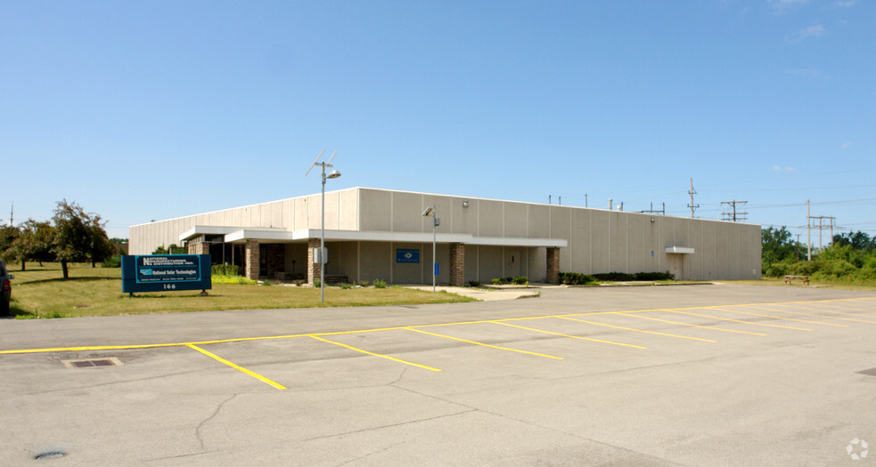 Primary Photo Of 166 Taylor Dr, Depew Light Manufacturing For Lease