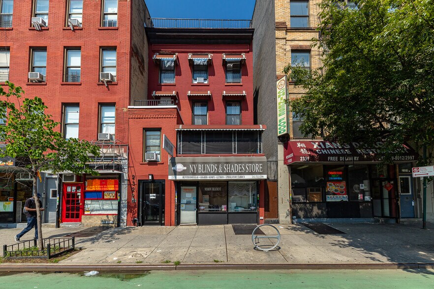 More Photos Of 2329 1st Ave, New York Apartments For Lease