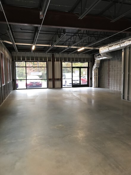 More Photos Of 3450 Berkmar Dr, Charlottesville Office For Lease