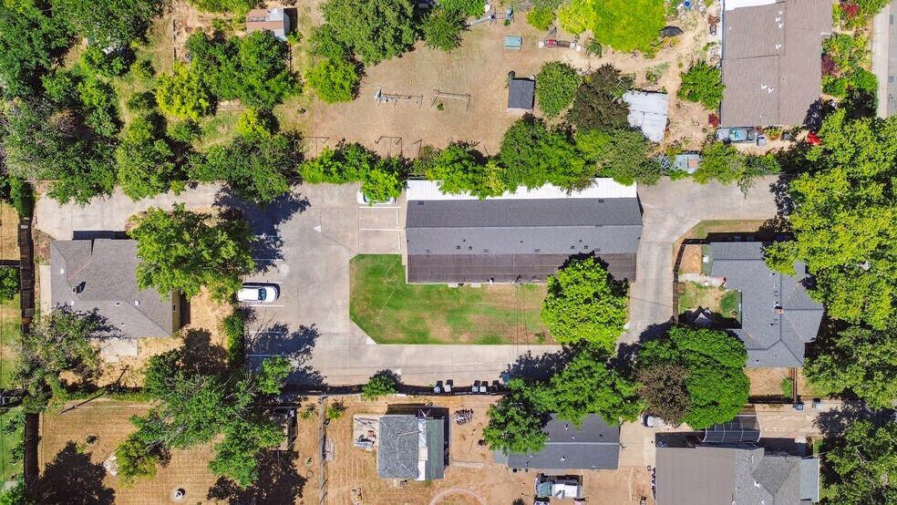 More Photos Of 2652 21st Ave, Sacramento Apartments For Sale