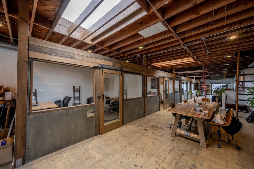 More Photos Of 215-217 Arena St, El Segundo Loft Creative Space For Lease