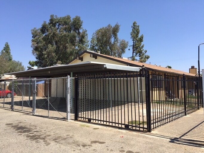 More Photos Of 3449 N Marks Ave, Fresno Apartments For Sale