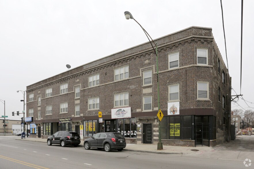 More Photos Of 518 S Laramie Ave, Chicago Apartments For Lease