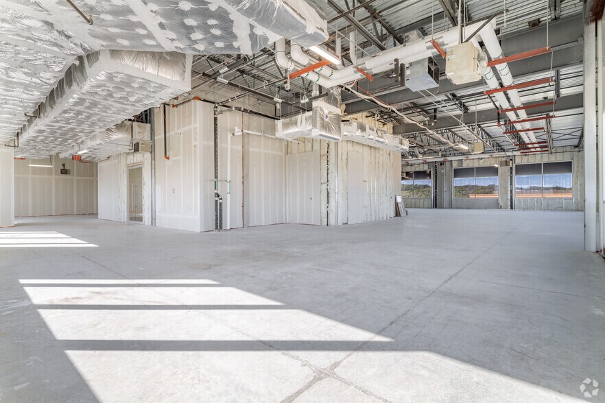 More Photos Of 11123 Christus Hills, San Antonio Medical For Lease