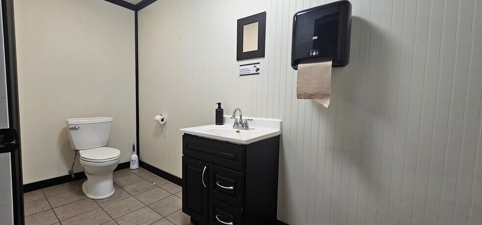 More Photos Of 100 W Pleasant, Cincinnati General Retail For Sale