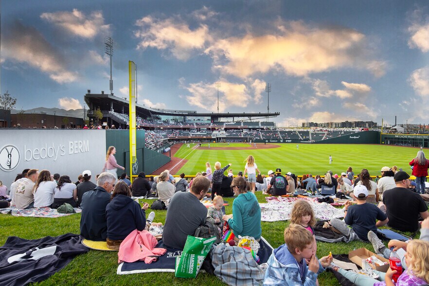 More Photos Of 11098 S Grandville Ave, South Jordan Baseball Field For Lease