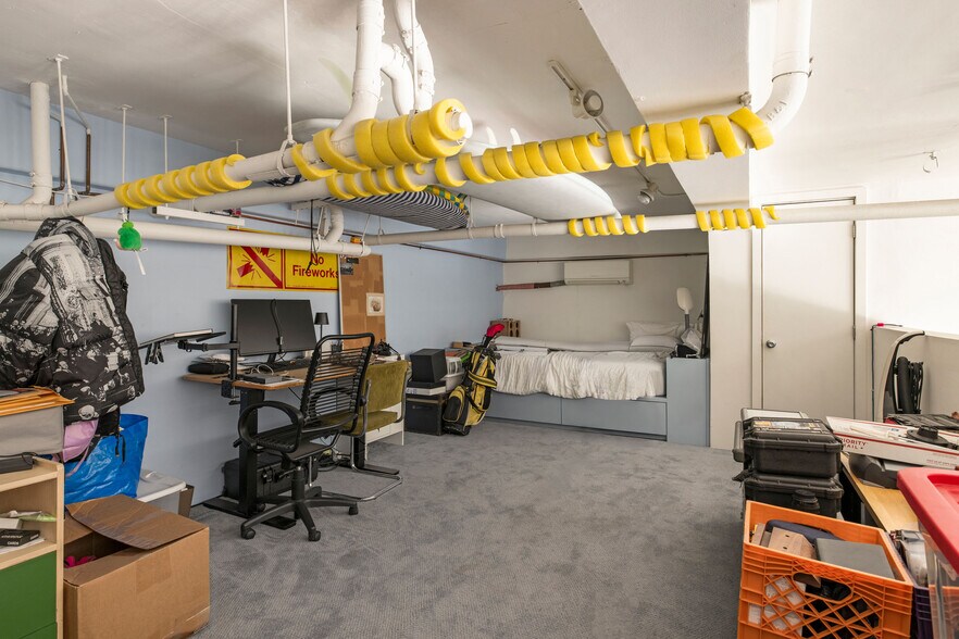 More Photos Of 977 Chung King Rd, Los Angeles Storefront Retail Residential For Sale