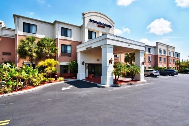 More Photos Of 3485 Ulmerton Rd, Clearwater Hotel For Sale