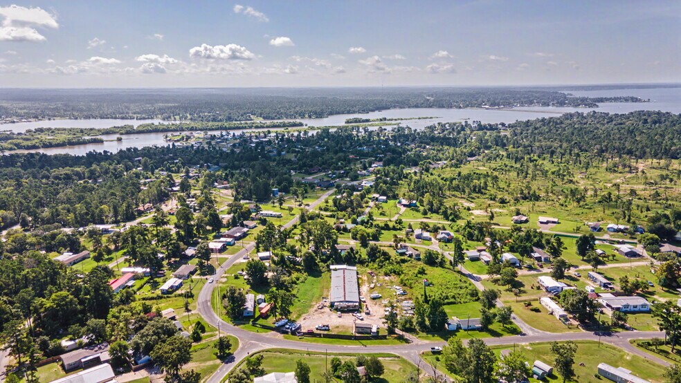 Primary Photo Of 776 Yaupon Cove Dr, Onalaska Specialty For Sale