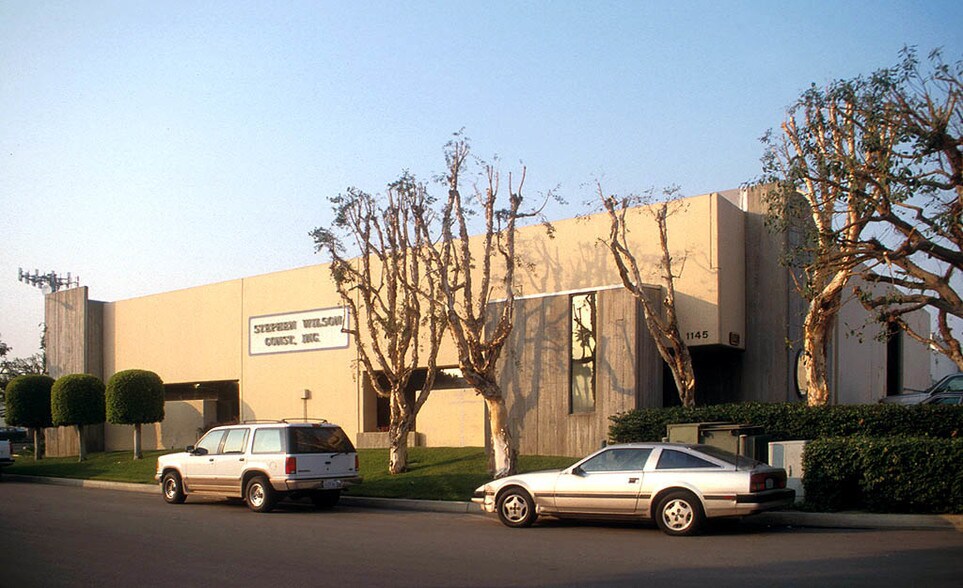 More Photos Of 1125 E Stanford Ct, Anaheim Manufacturing For Sale