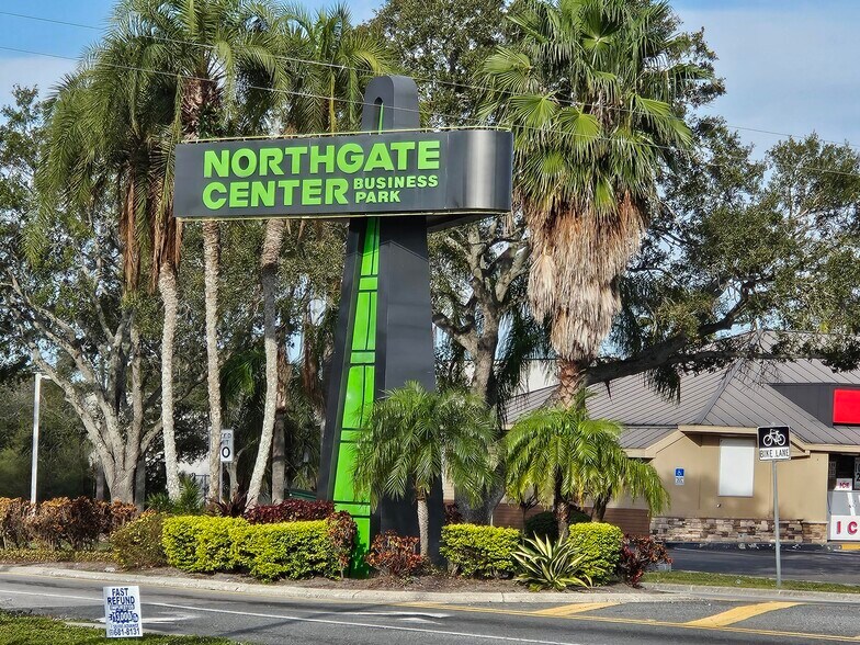 More Photos Of 4515-4521 Northgate Ct, Sarasota Warehouse For Sale