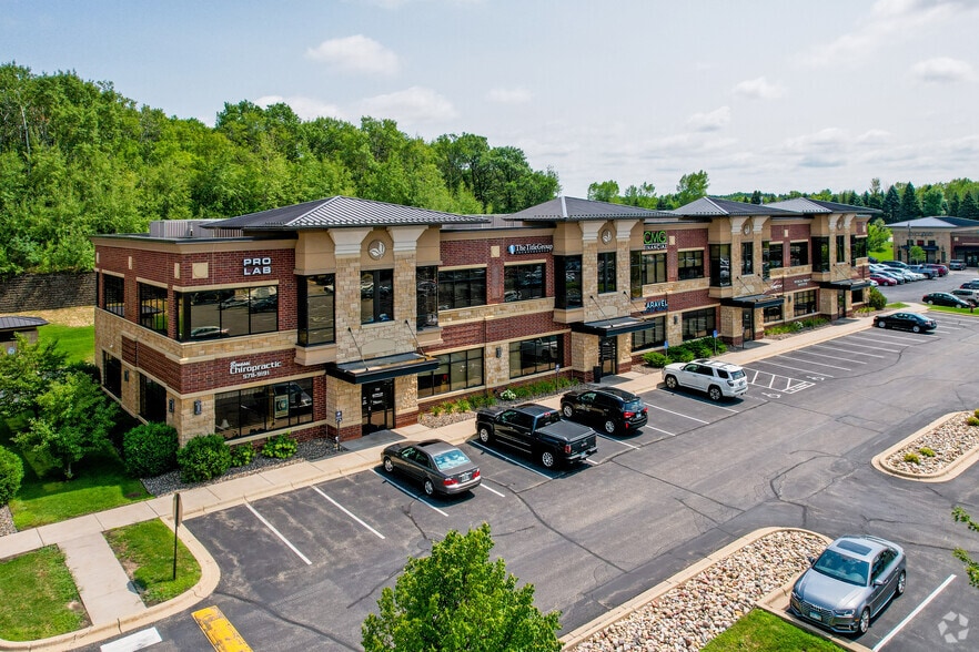 More Photos Of 731 Bielenberg Dr, Woodbury Office For Sale