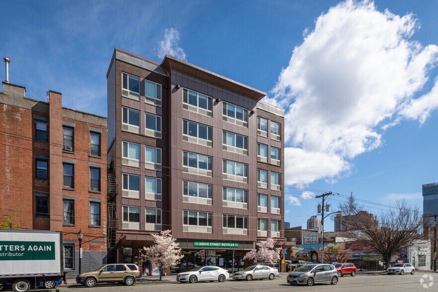 Primary Photo Of 532 Jersey Ave, Jersey City Apartments For Lease