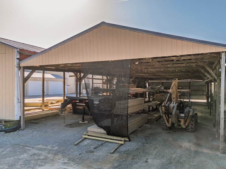 More Photos Of 1100 Winchester Hwy, Fayetteville Freestanding For Sale