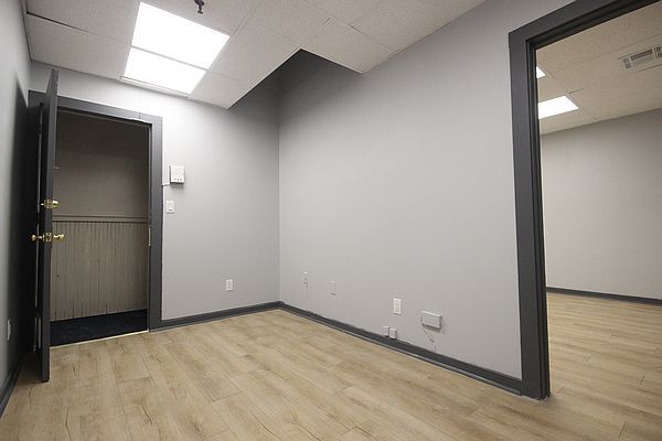 More Photos Of 132-134 Washington St, Hoboken Storefront Retail Office For Lease