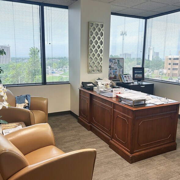 More Photos Of 7134 S Yale Ave, Tulsa Medical For Lease