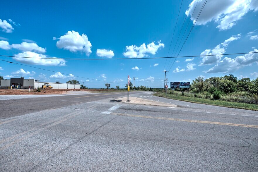 More Photos Of Oklahoma 39 Hwy @ Oklahoma 24, Purcell Land For Sale