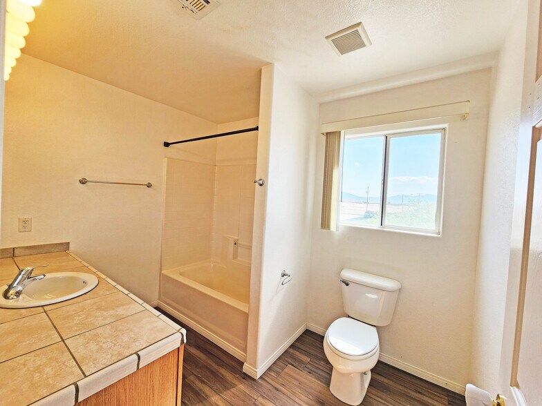 More Photos Of 1951 Teepee Rd, Pahrump Apartments For Sale