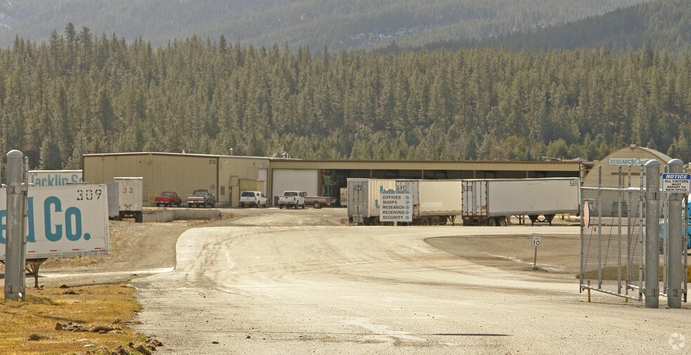 More Photos Of 5405 W Riverbend Ave, Post Falls Manufacturing For Lease