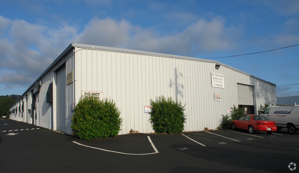 More Photos Of 2040 N Main St, Walnut Creek Auto Repair For Lease