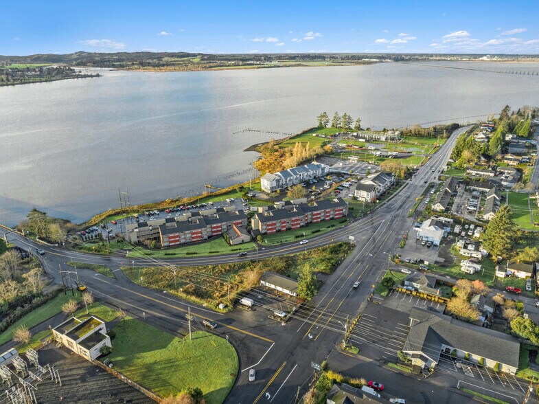 More Photos Of 1400 W Marine Dr, Astoria Apartments For Sale