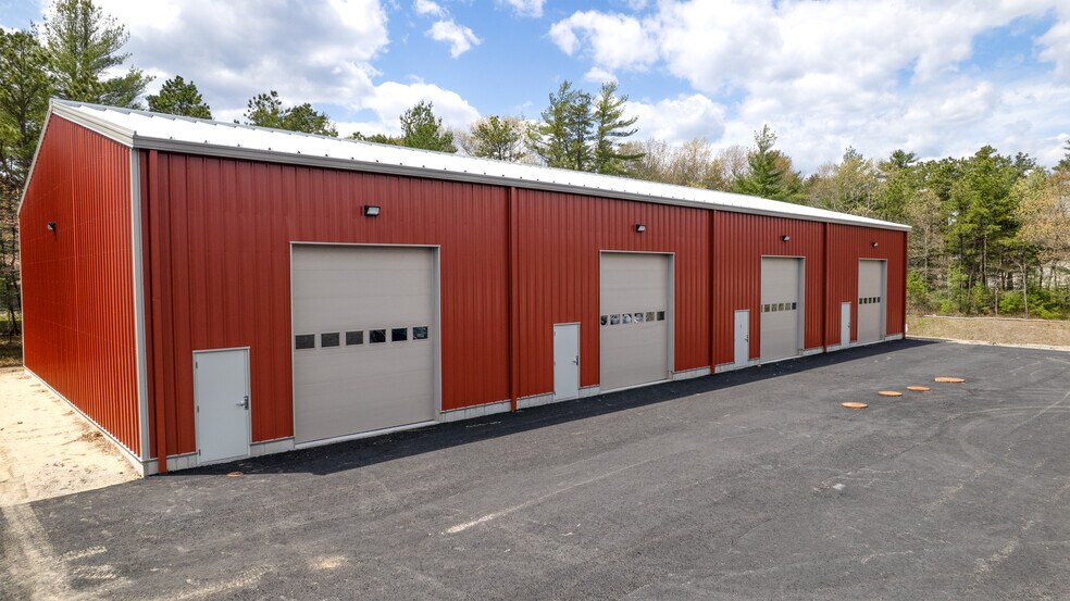 More Photos Of 25 Aero Park dr, Plymouth Unknown For Lease