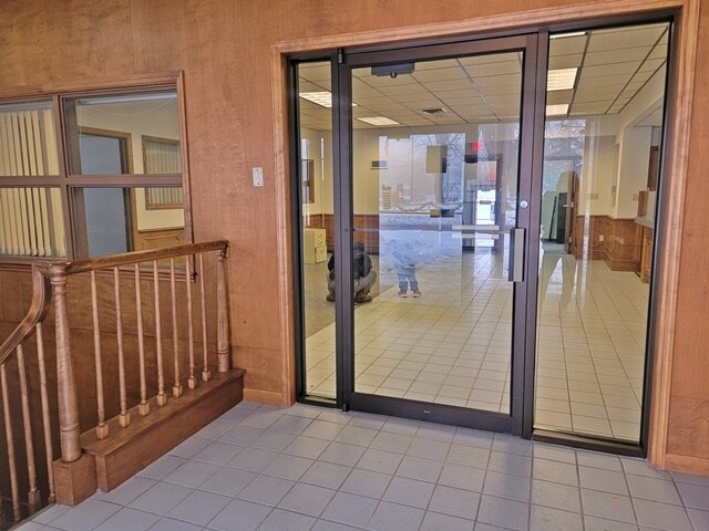 More Photos Of 204 S Main St, Loyal Bank For Sale