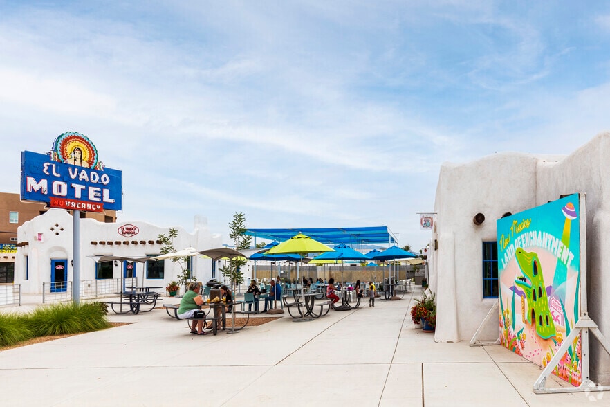 More Photos Of 2500 Central Ave, Albuquerque General Retail For Lease