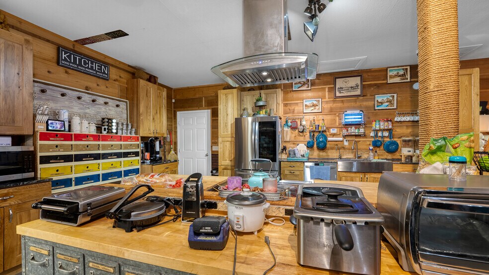 More Photos Of 10501 Old Highway 54, Eugene Self Storage For Sale