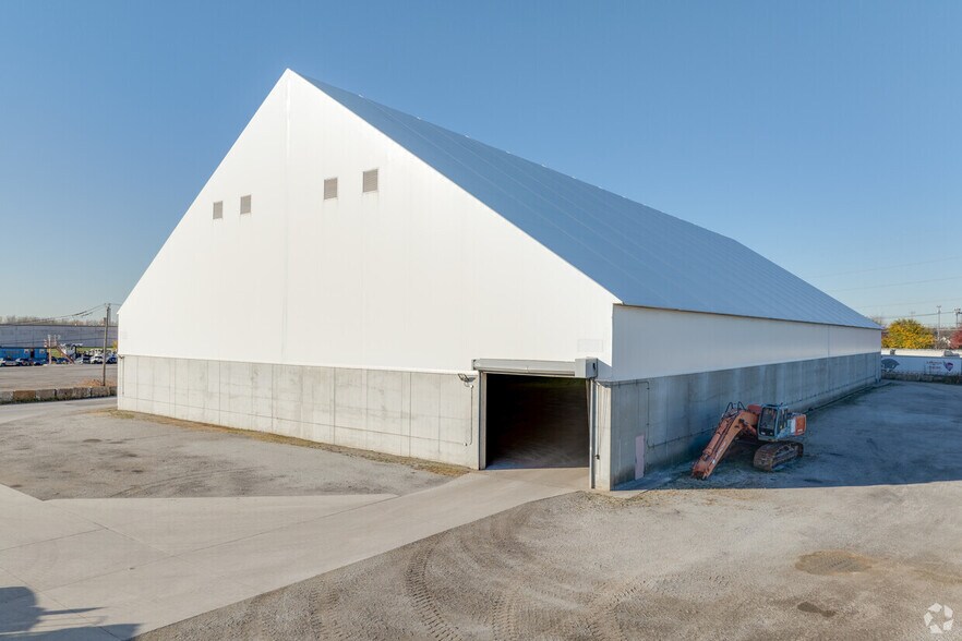 More Photos Of 3020 E 104th St, Chicago Land For Lease