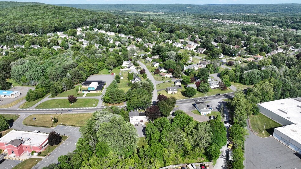 More Photos Of 205 State Route 31 N, Washington Office Residential For Sale