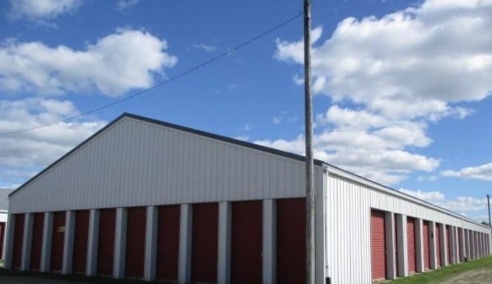 More Photos Of 417 Freedom Dr, Napoleon Self Storage For Sale