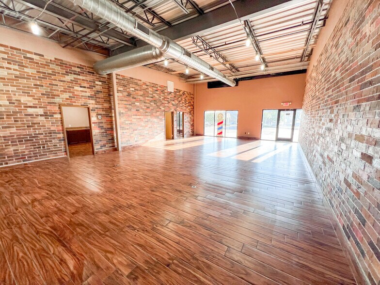 More Photos Of 3415 Loop 250, Midland Unknown For Lease