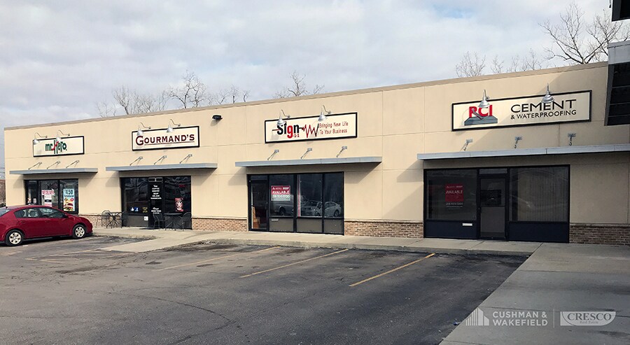 Primary Photo Of 5345 Canal Rd, Valley View Flex For Lease