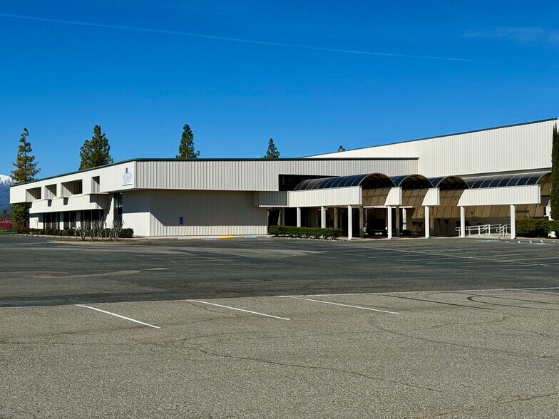 More Photos Of 4300-4356 Caterpillar Rd, Redding Manufacturing For Sale