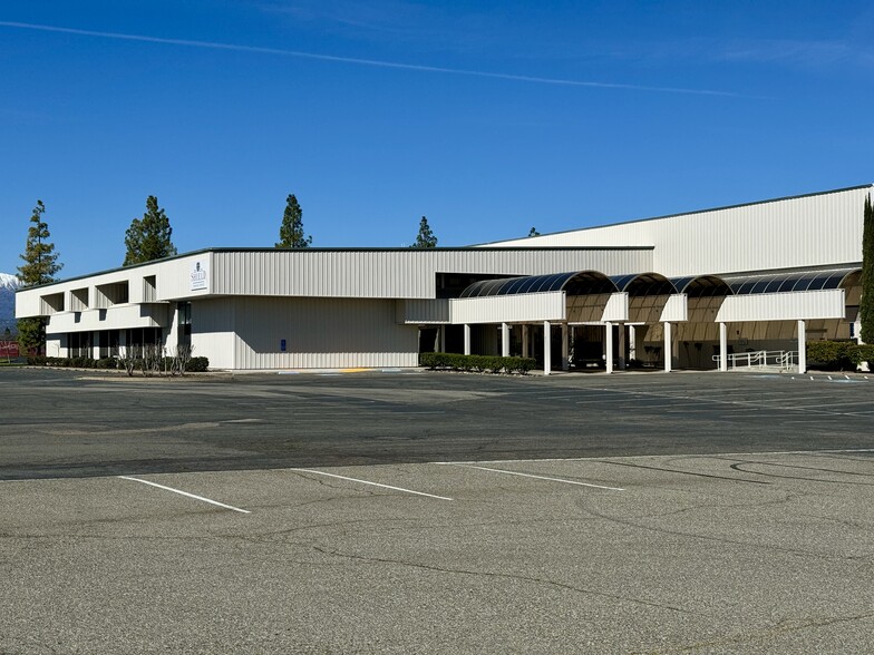More Photos Of 4300-4356 Caterpillar Rd, Redding Manufacturing For Sale