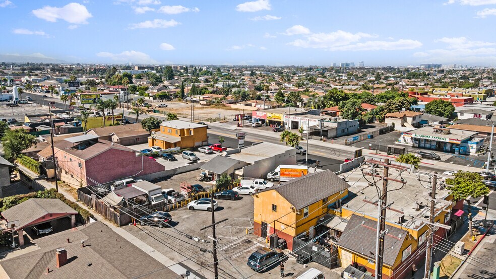 More Photos Of 3960 W 104th St, Inglewood Storefront For Sale