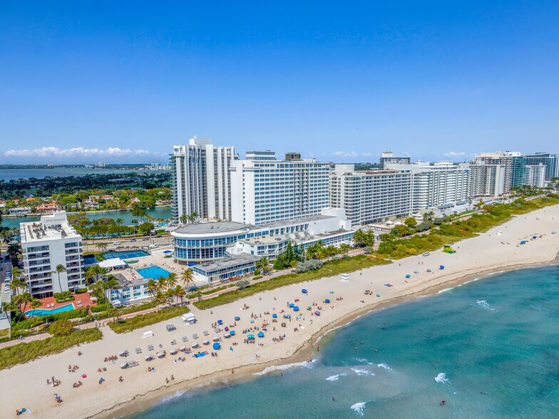 More Photos Of 5445 Collins Ave, Miami Beach Apartments For Sale