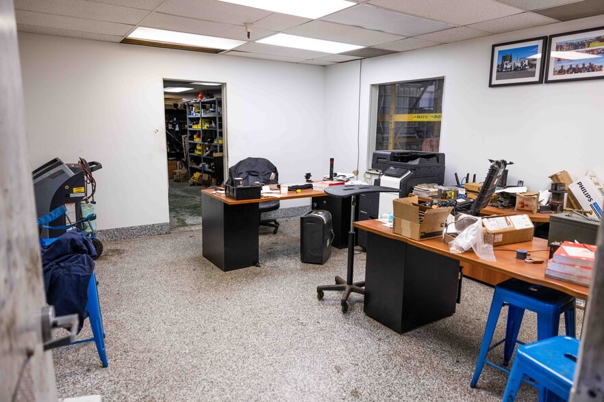 More Photos Of 1825-1841 E Jefferson St, Phoenix Warehouse For Sale