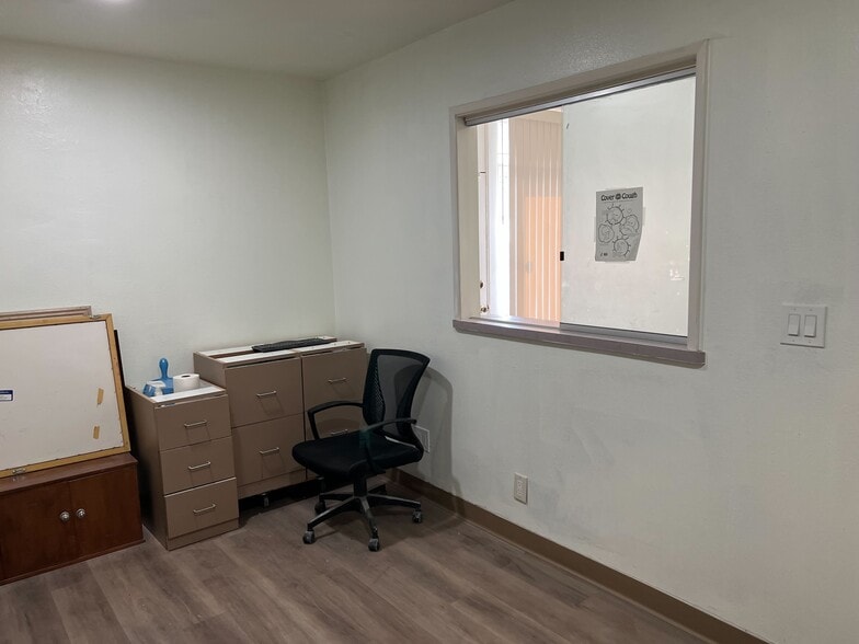 More Photos Of 1761 W Romneya Dr, Anaheim Medical For Lease