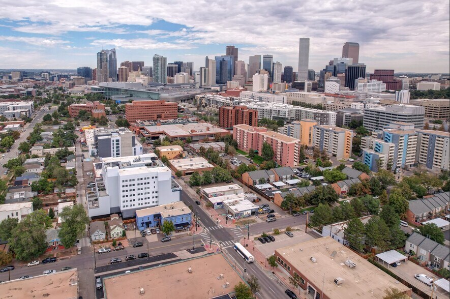 More Photos Of 1210-1214 Santa Fe Dr, Denver Office For Sale